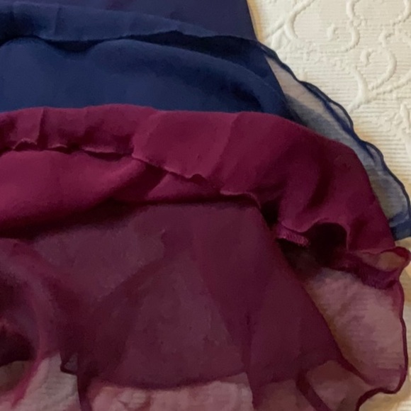 Frederick's of Hollywood Deep Blue Chemise maroon lining. Size Medium - Picture 9 of 11